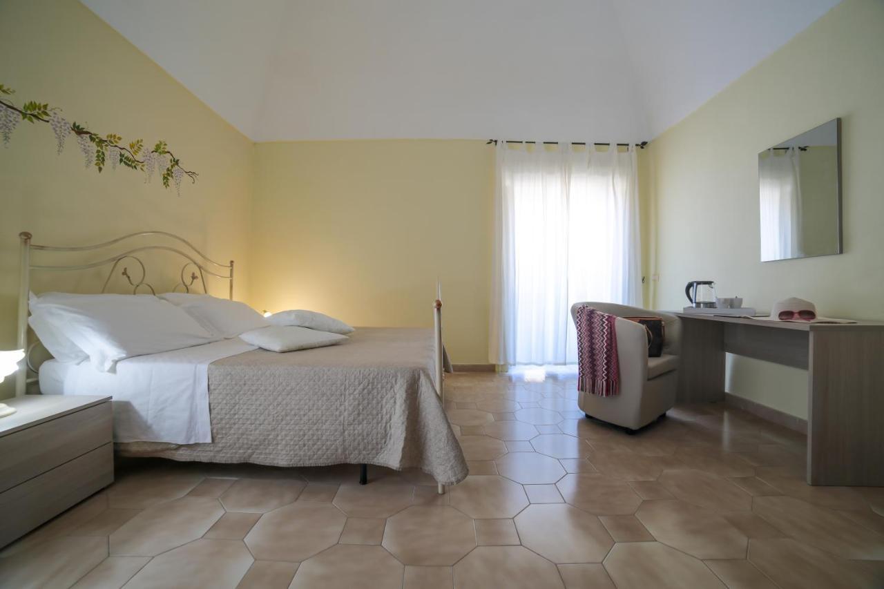 Flowers Apartments & Rooms Мета Экстерьер фото