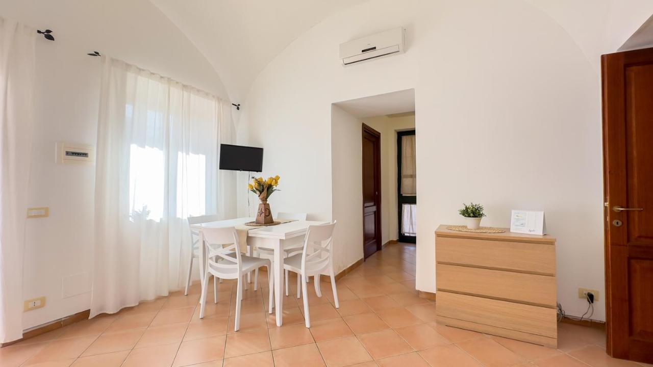Flowers Apartments & Rooms Мета Экстерьер фото