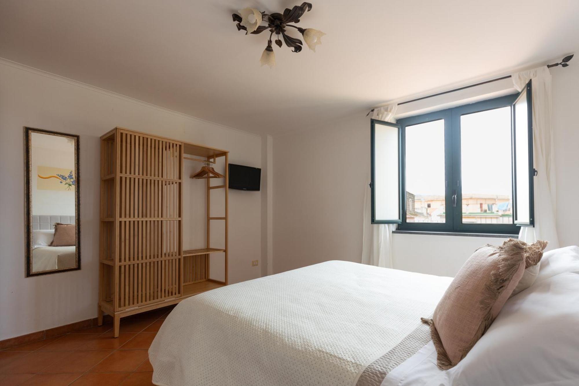 Flowers Apartments & Rooms Мета Экстерьер фото